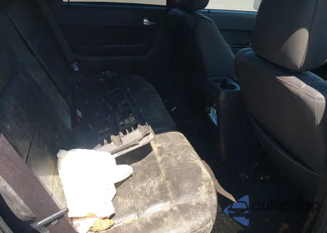 2009 Ford Escape Limited z USA, uszkodzony, nr VIN 1FMCU94749KA48868